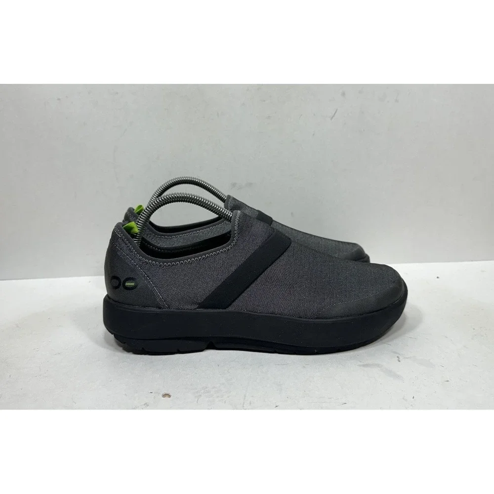 OOFOS OOmg Fibre Low Womens Size 10 Black Gray Recovery Slip On Loafer Shoes